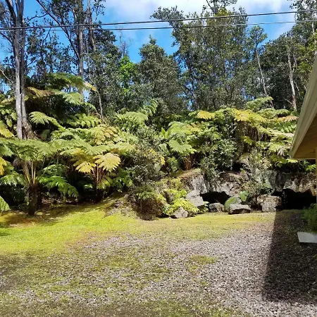 'Ama'U Lani Cottage Volcano Exterior photo